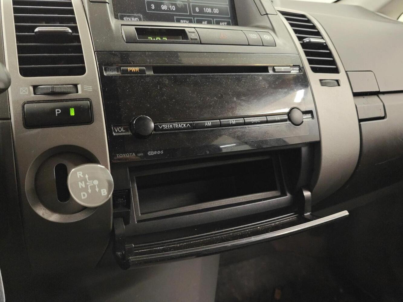 Toyota Prius vaihtoauto