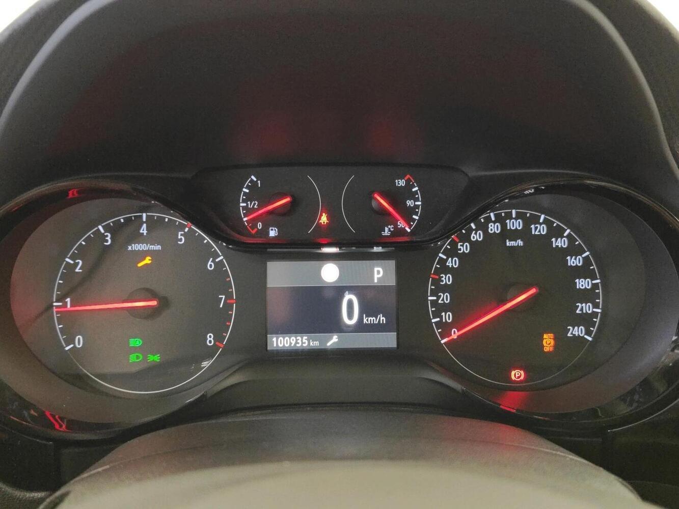 Opel Corsa vaihtoauto