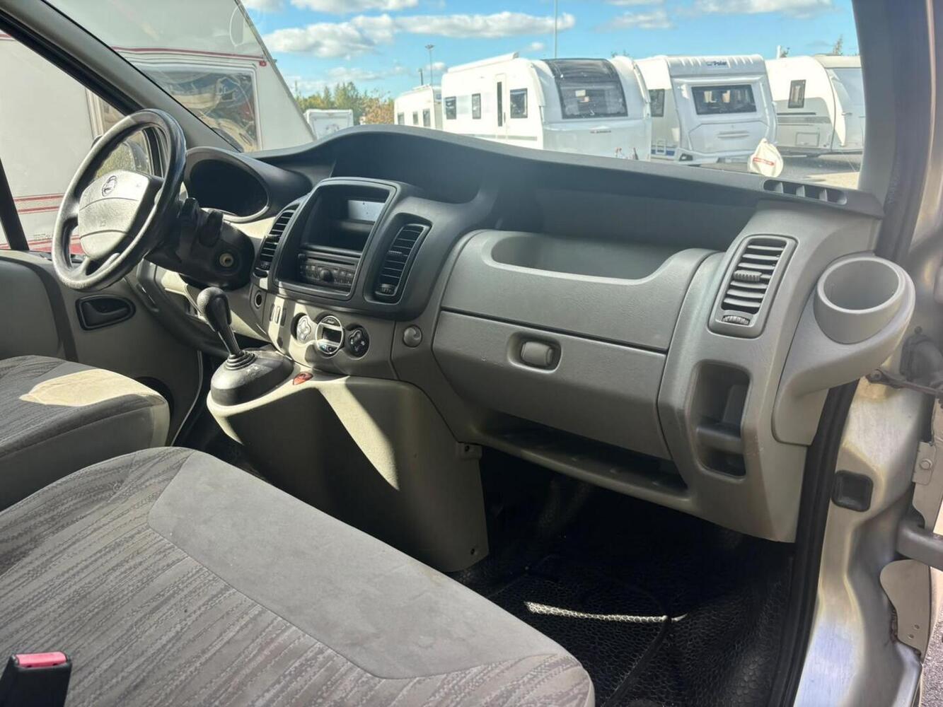 Nissan Primastar vaihtoauto