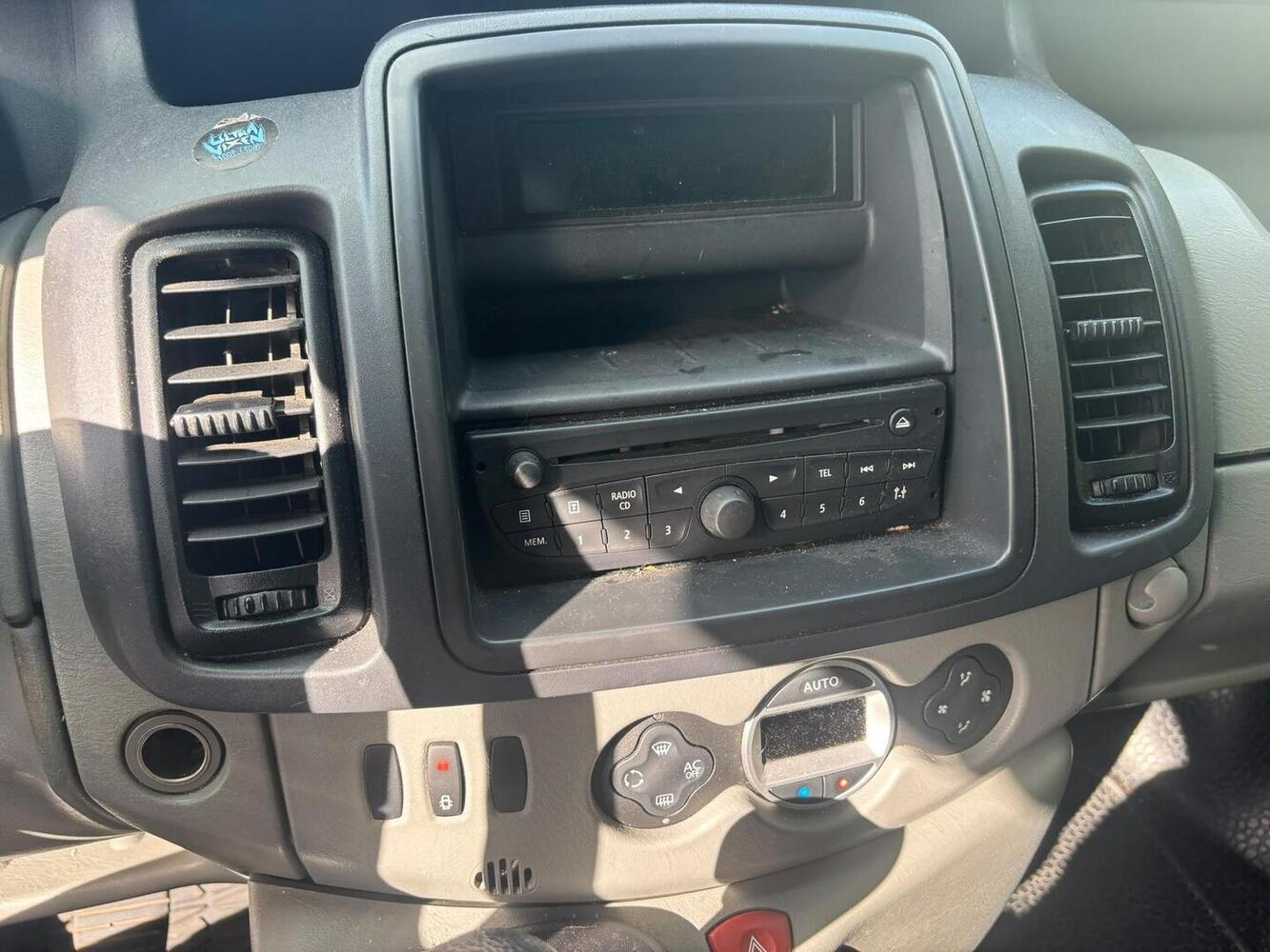 Nissan Primastar vaihtoauto