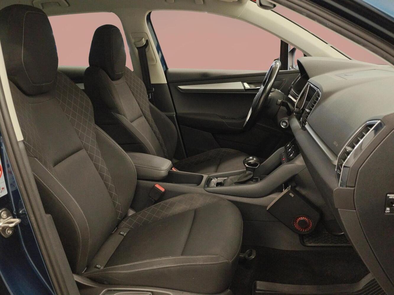 Skoda Karoq vaihtoauto