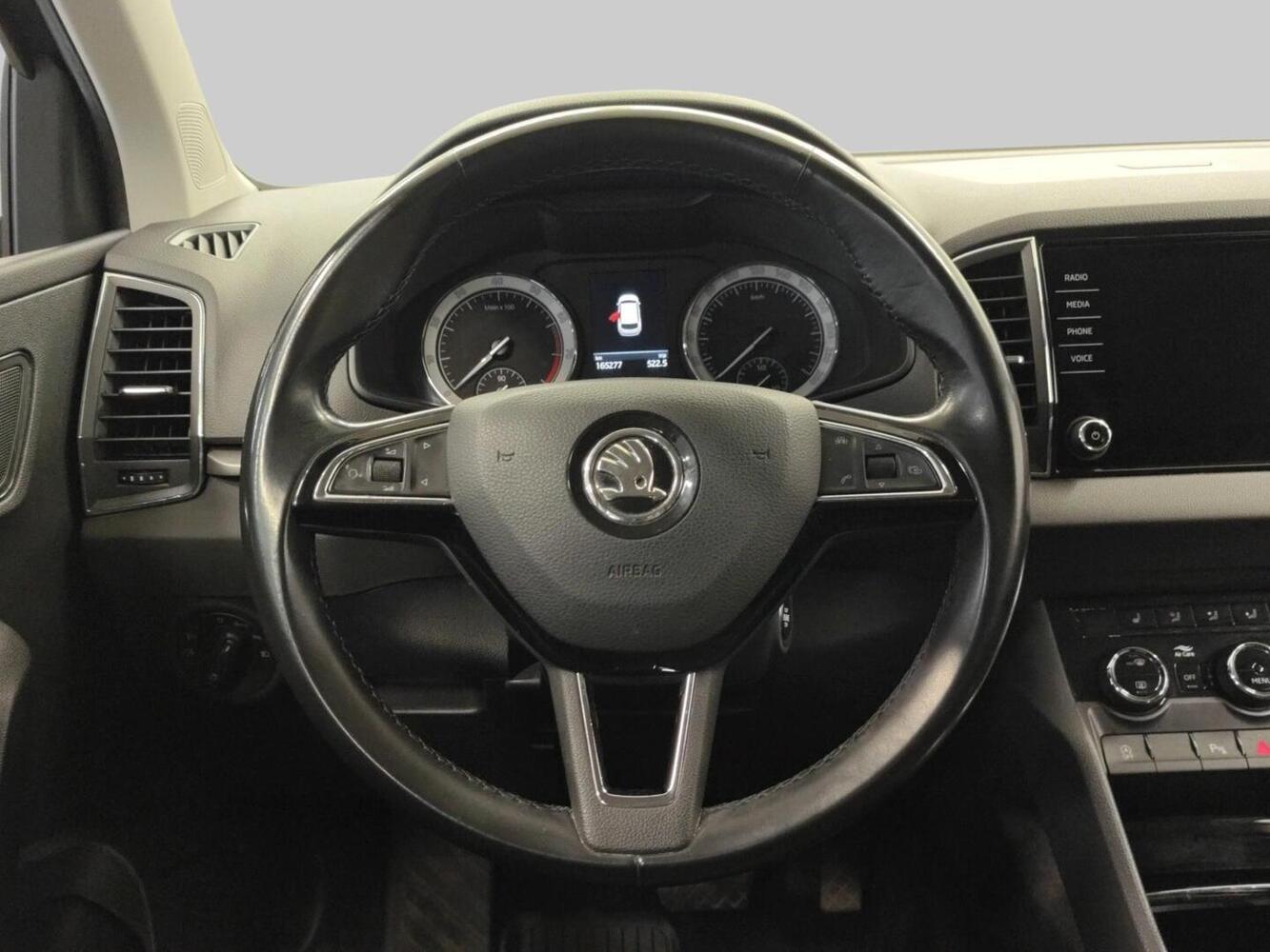 Skoda Karoq vaihtoauto