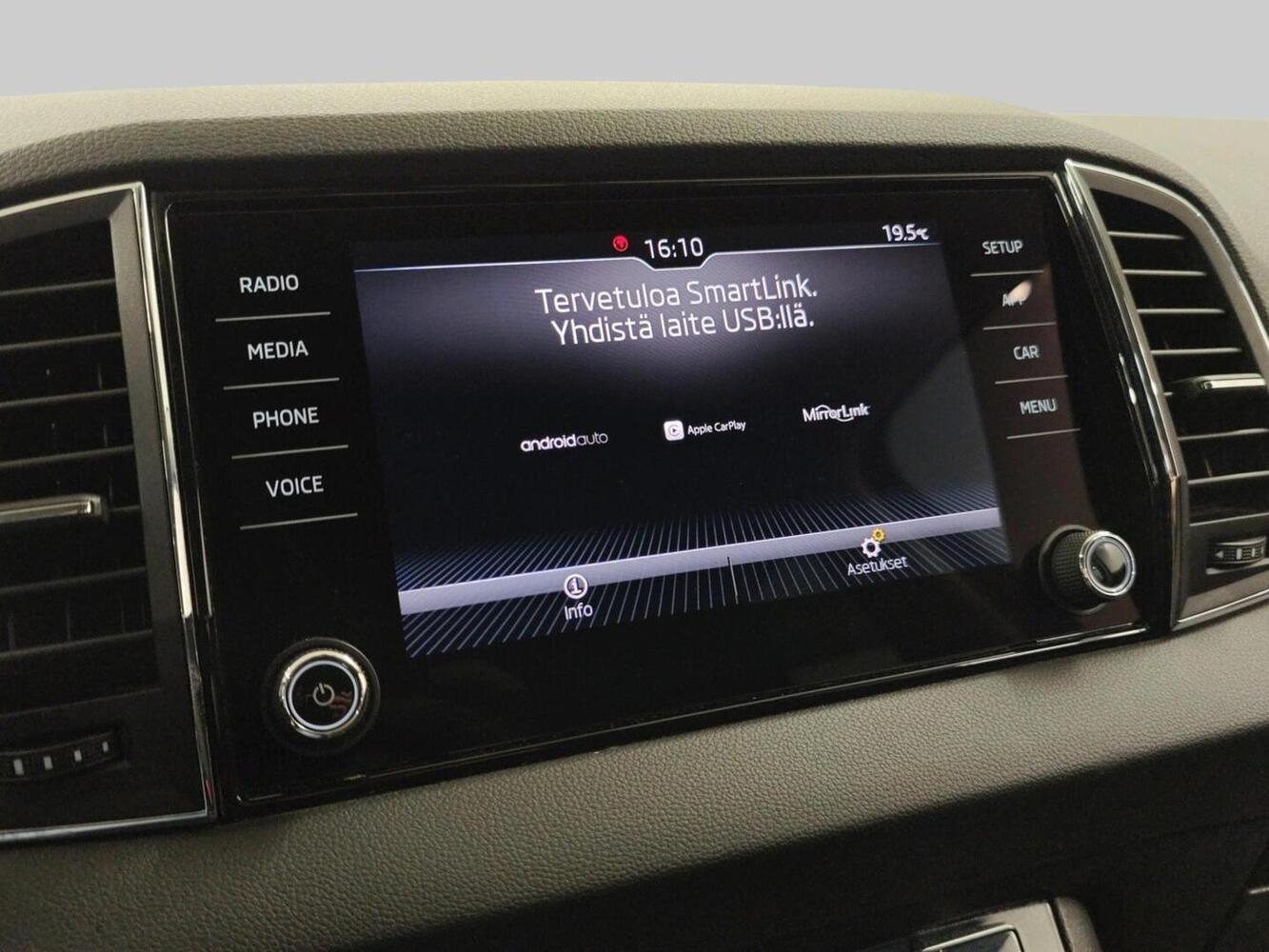 Skoda Karoq vaihtoauto