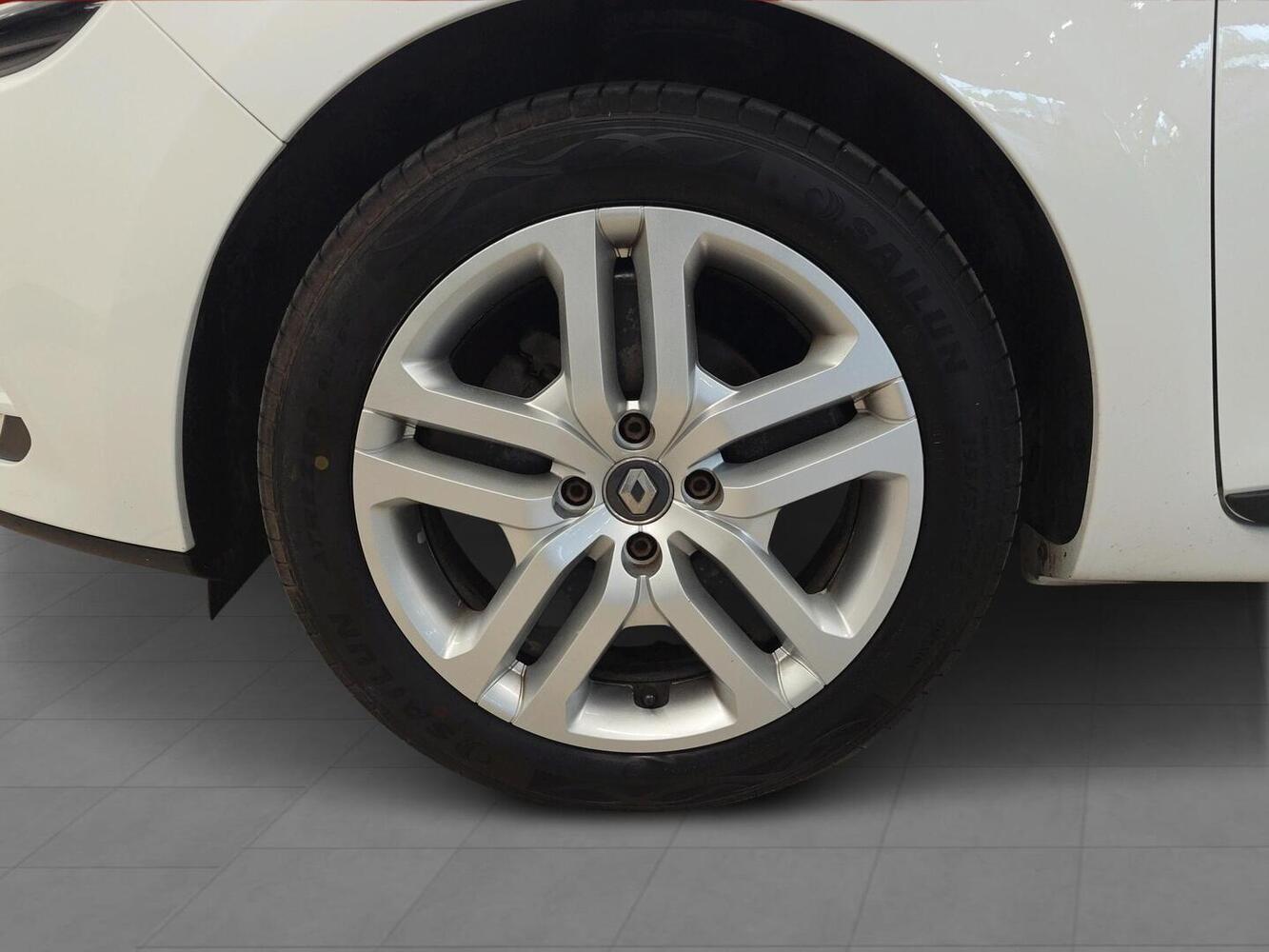 Renault Clio vaihtoauto