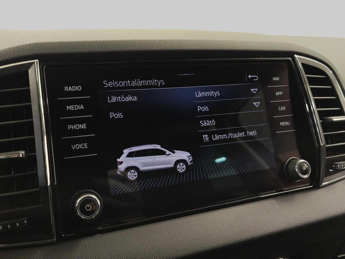 Skoda Karoq vaihtoauto