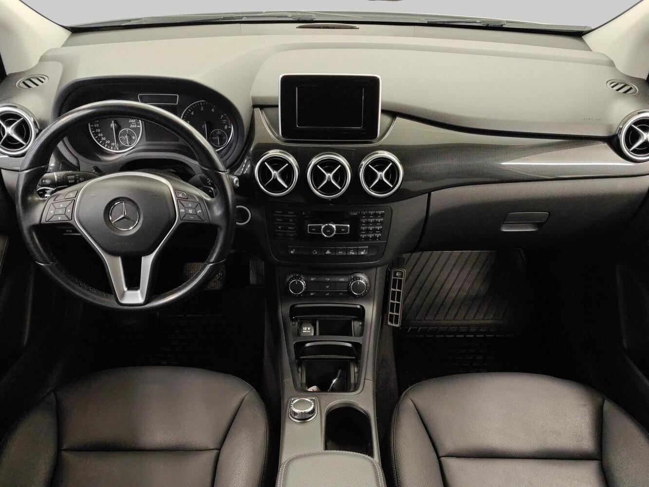 Mercedes-Benz B vaihtoauto