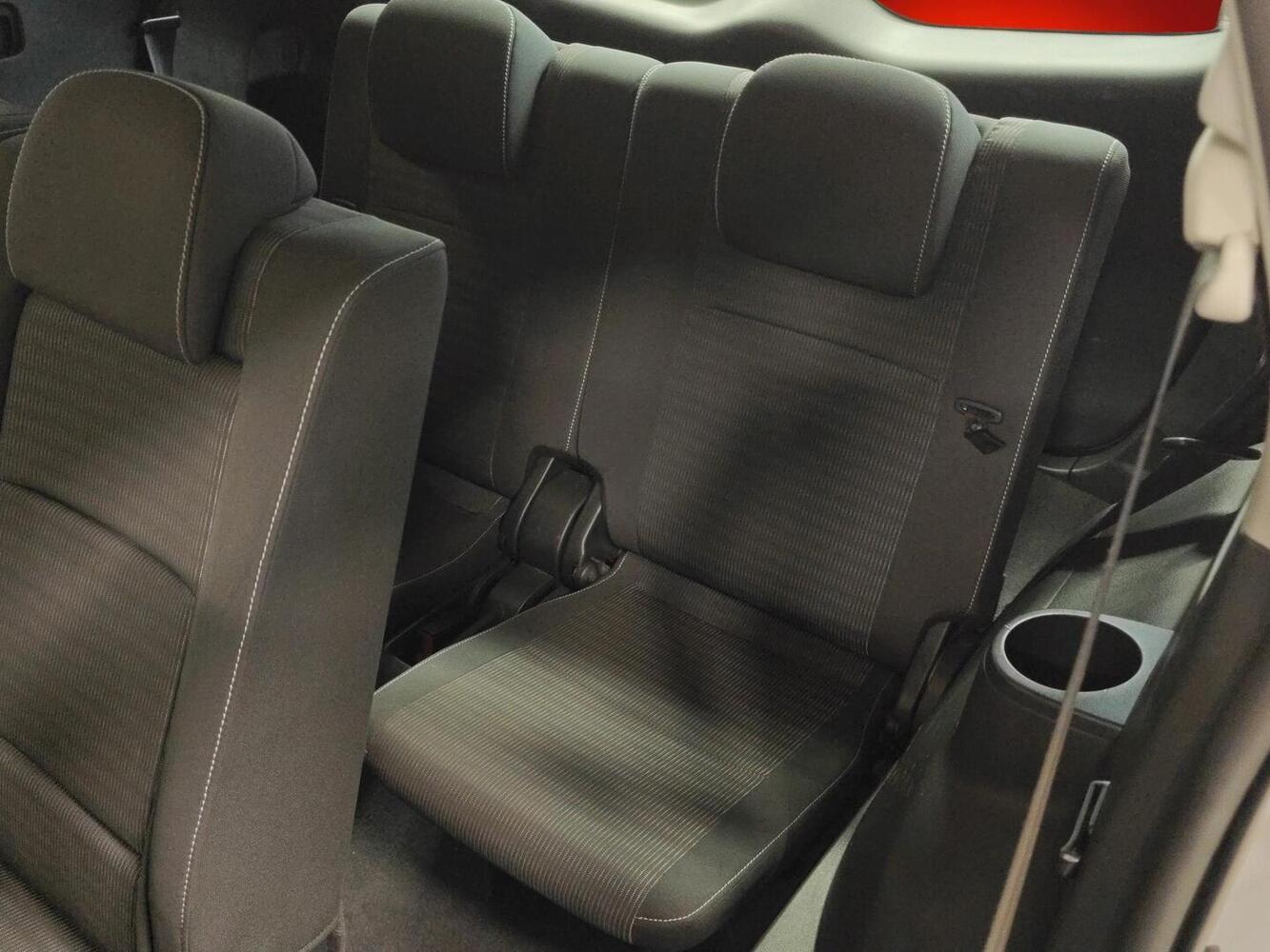 Toyota Verso vaihtoauto