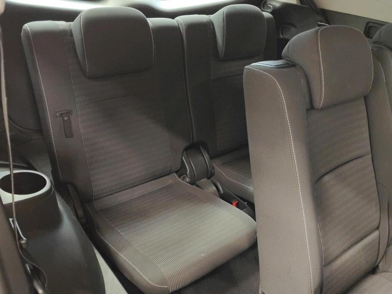 Toyota Verso vaihtoauto