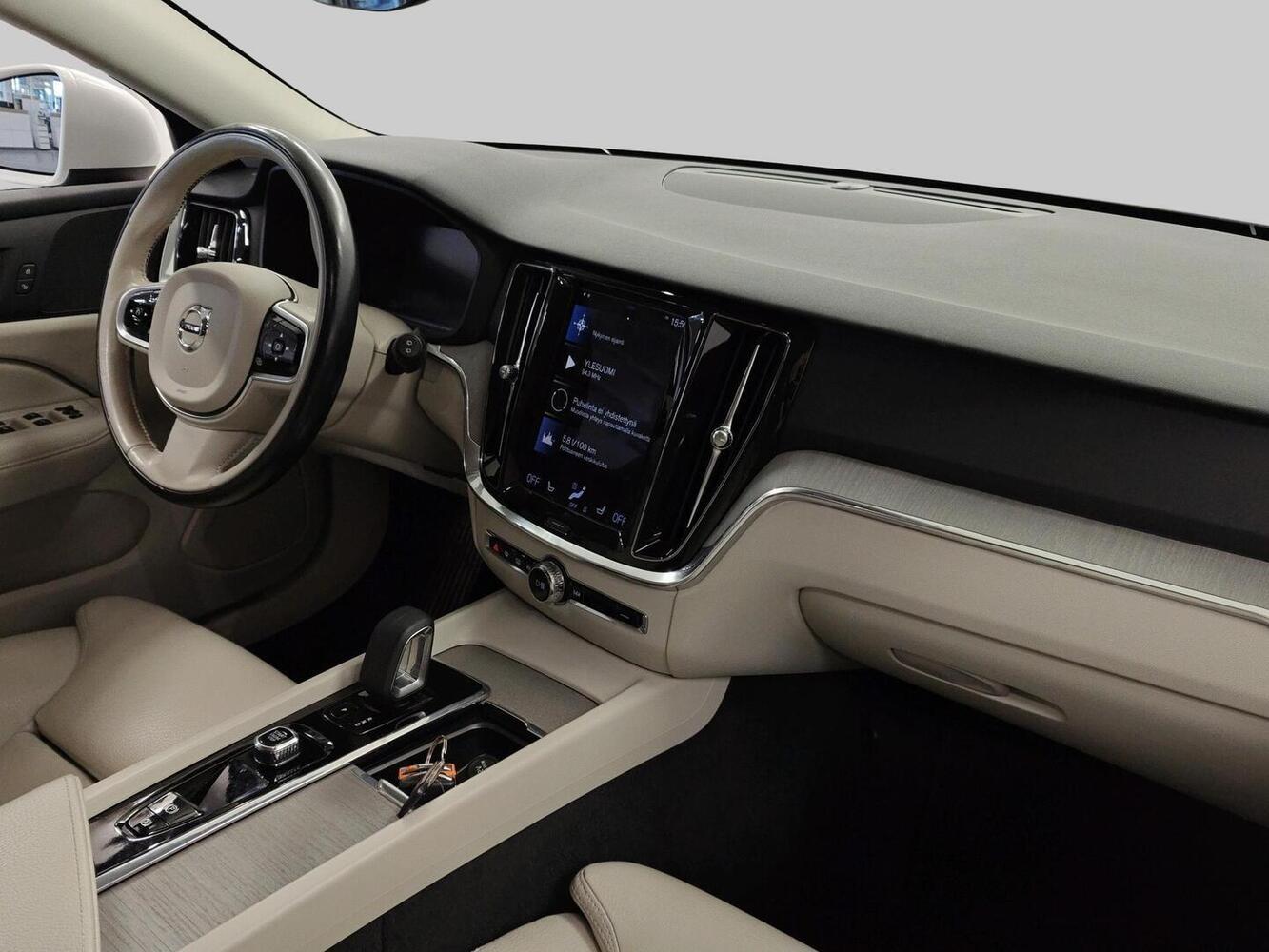 Volvo V60 Cross Country vaihtoauto