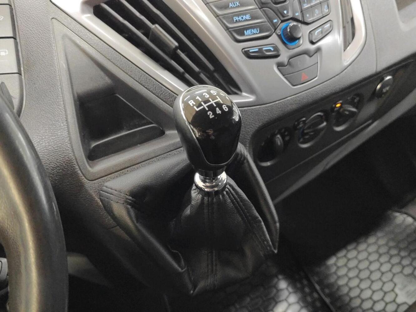 Ford Transit Custom vaihtoauto