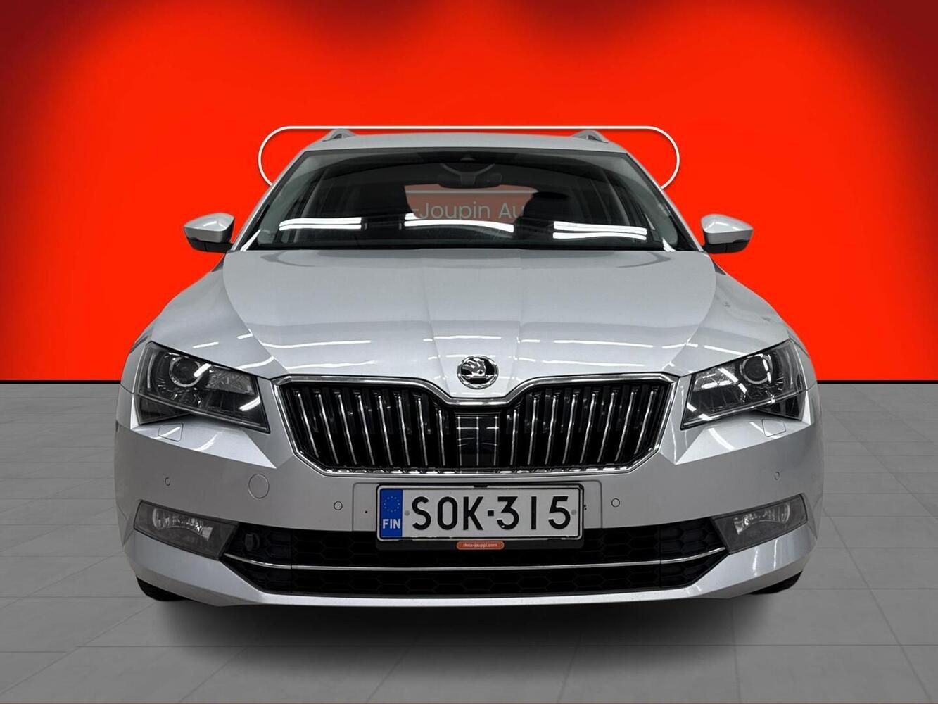 Skoda Superb vaihtoauto