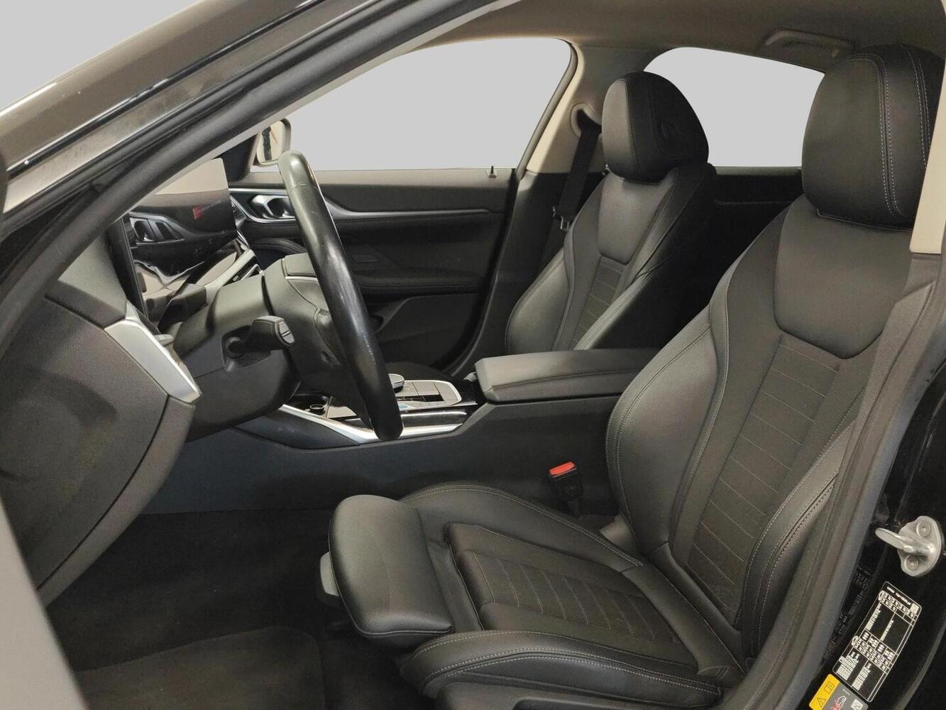BMW i4 vaihtoauto