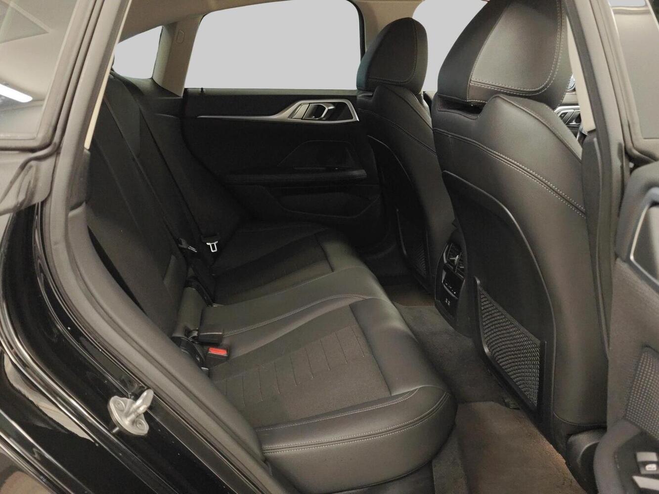 BMW i4 vaihtoauto