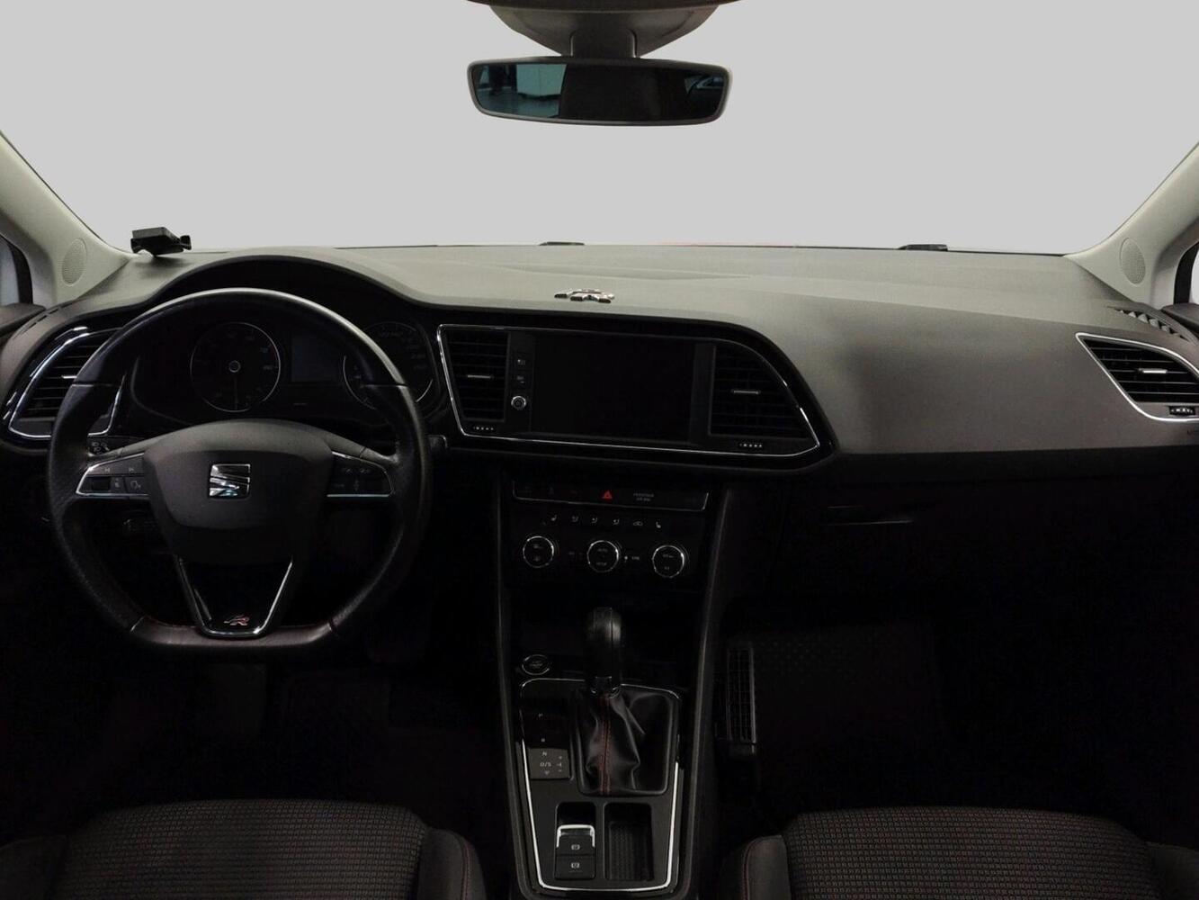 SEAT Leon ST vaihtoauto