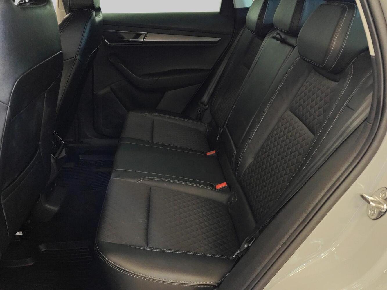 Skoda Karoq vaihtoauto