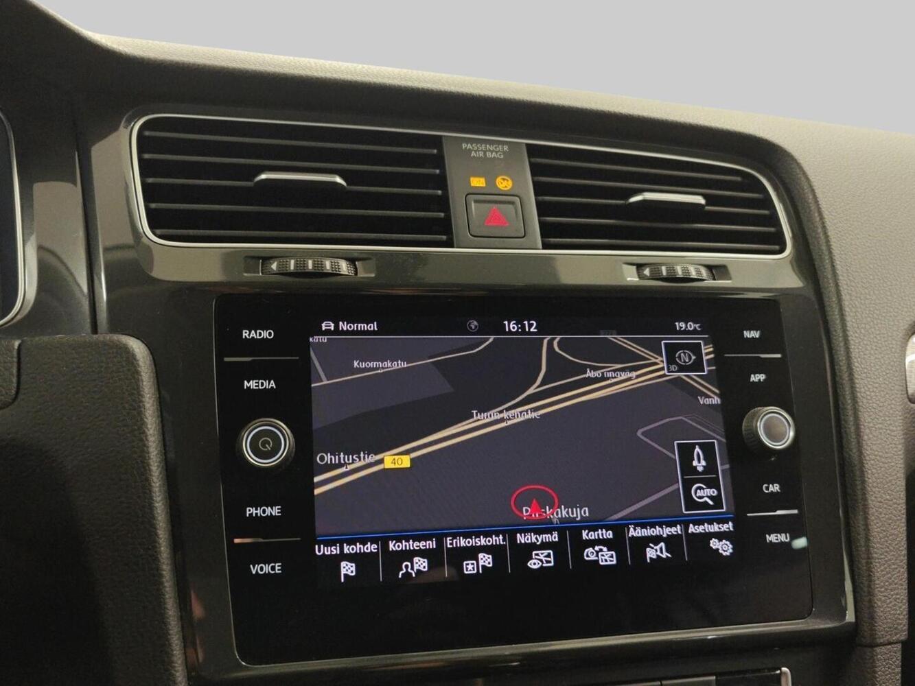Volkswagen Golf vaihtoauto