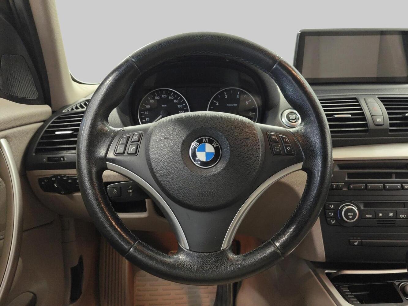 BMW 118 vaihtoauto
