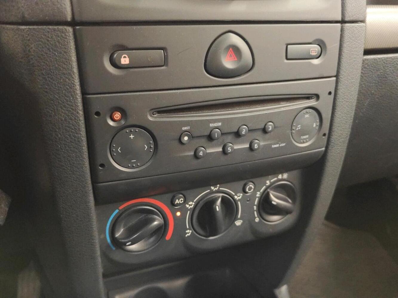Renault Clio vaihtoauto