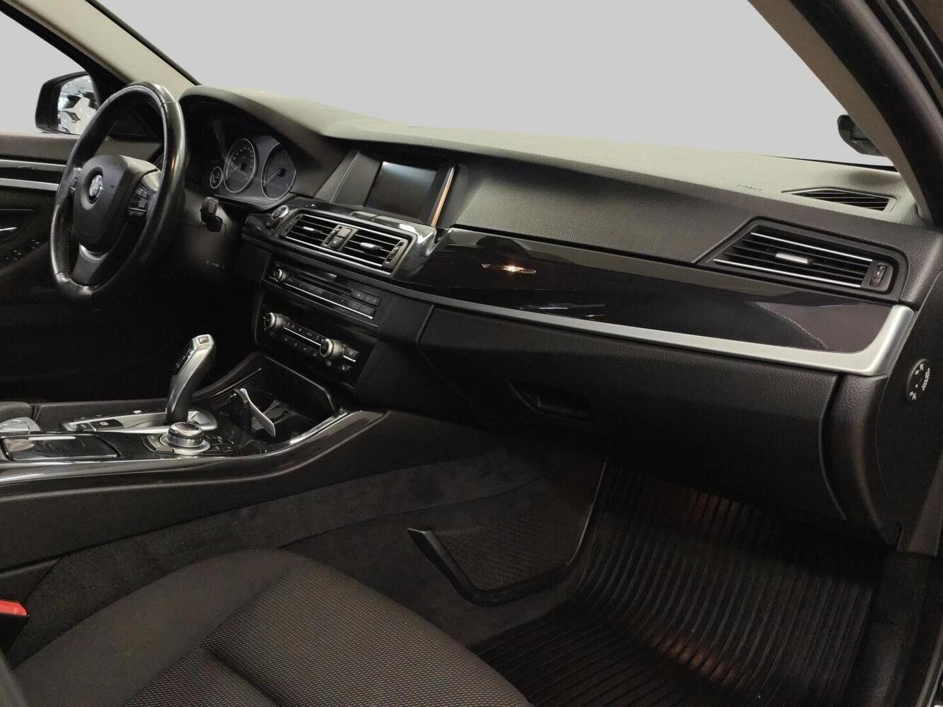 BMW 520 vaihtoauto