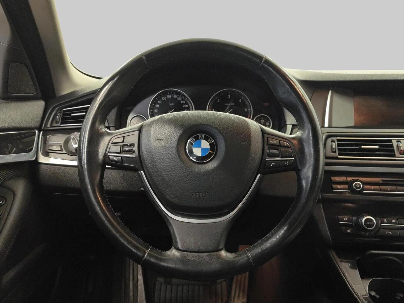 BMW 520 vaihtoauto