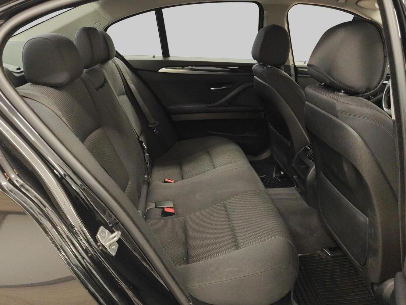 BMW 520 vaihtoauto