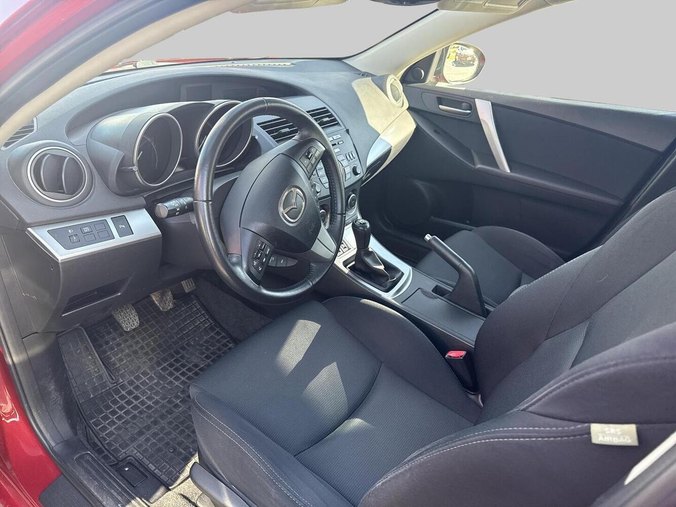 Mazda 3 vaihtoauto