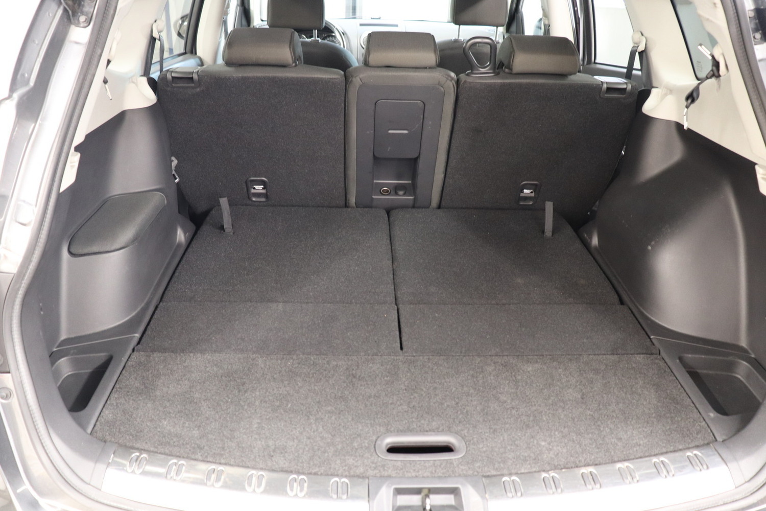 Nissan Qashqai+2 vaihtoauto