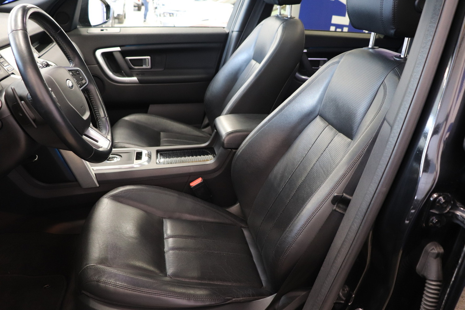 Land Rover Discovery Sport vaihtoauto