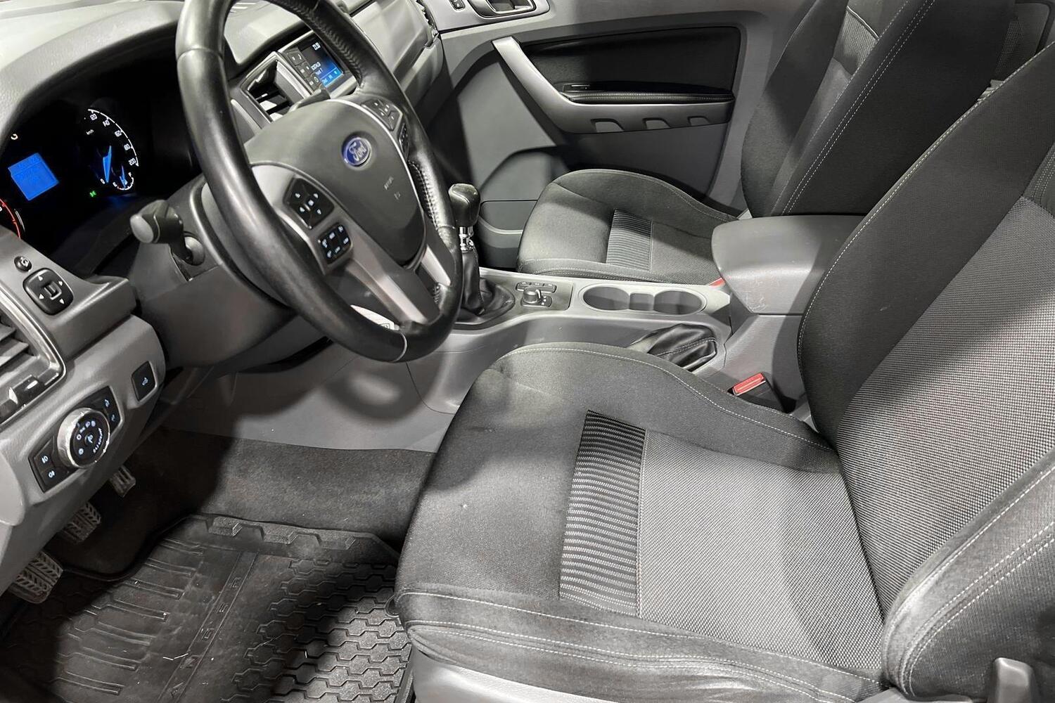 Ford Ranger vaihtoauto