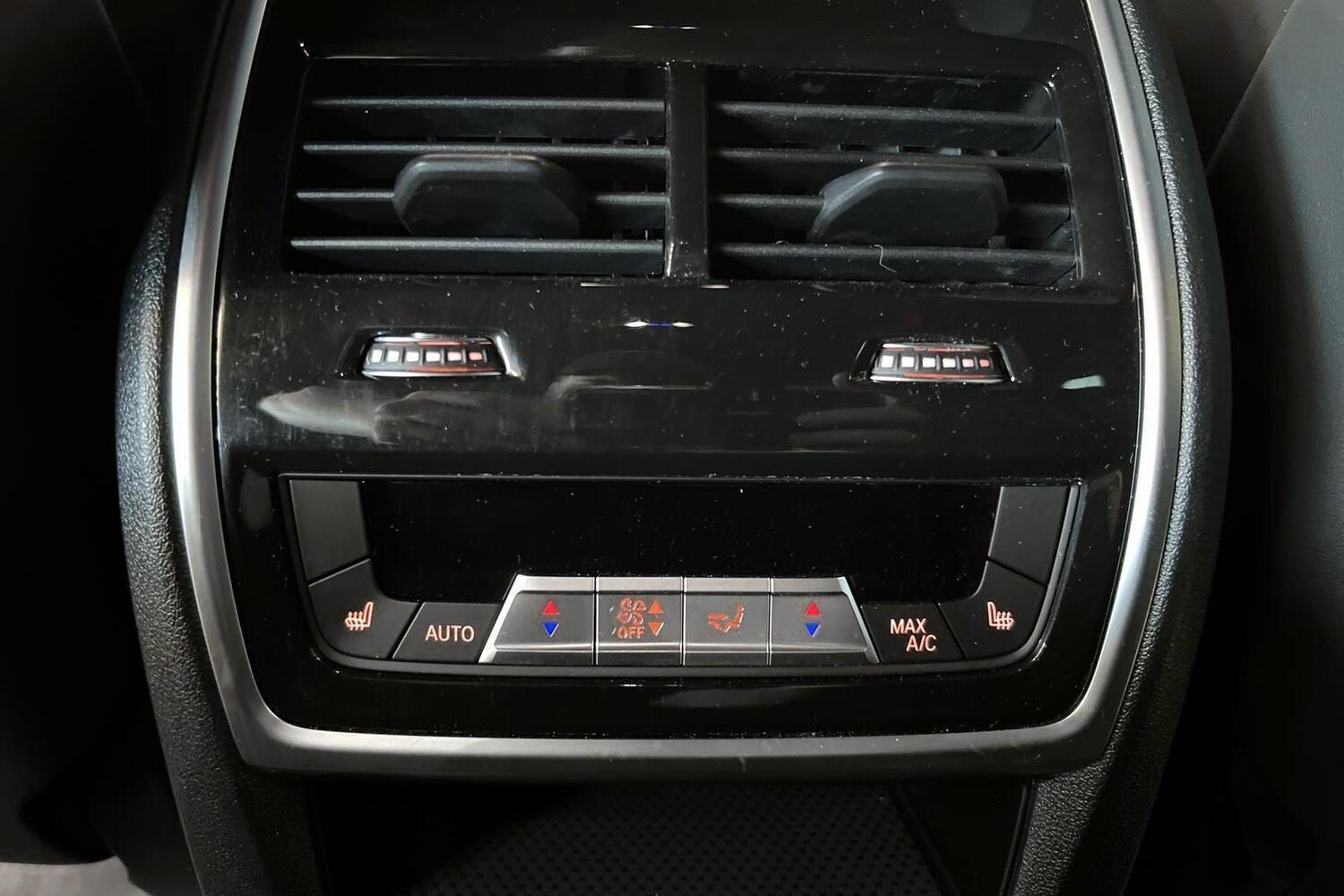 BMW XM vaihtoauto