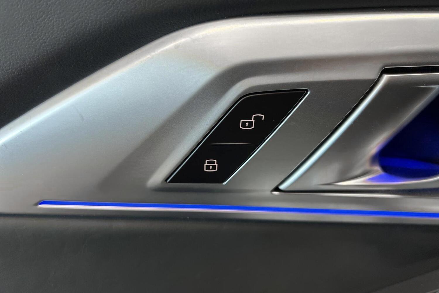 BMW XM vaihtoauto