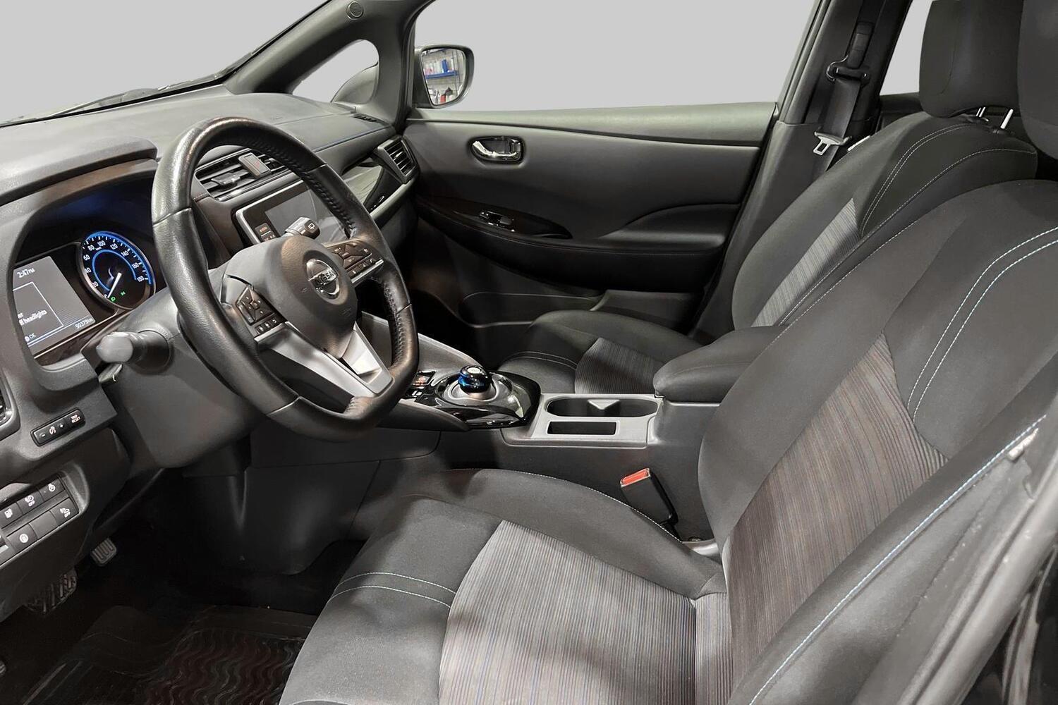 Nissan Leaf vaihtoauto