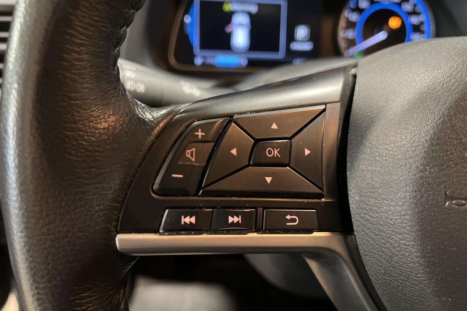 Nissan Leaf vaihtoauto