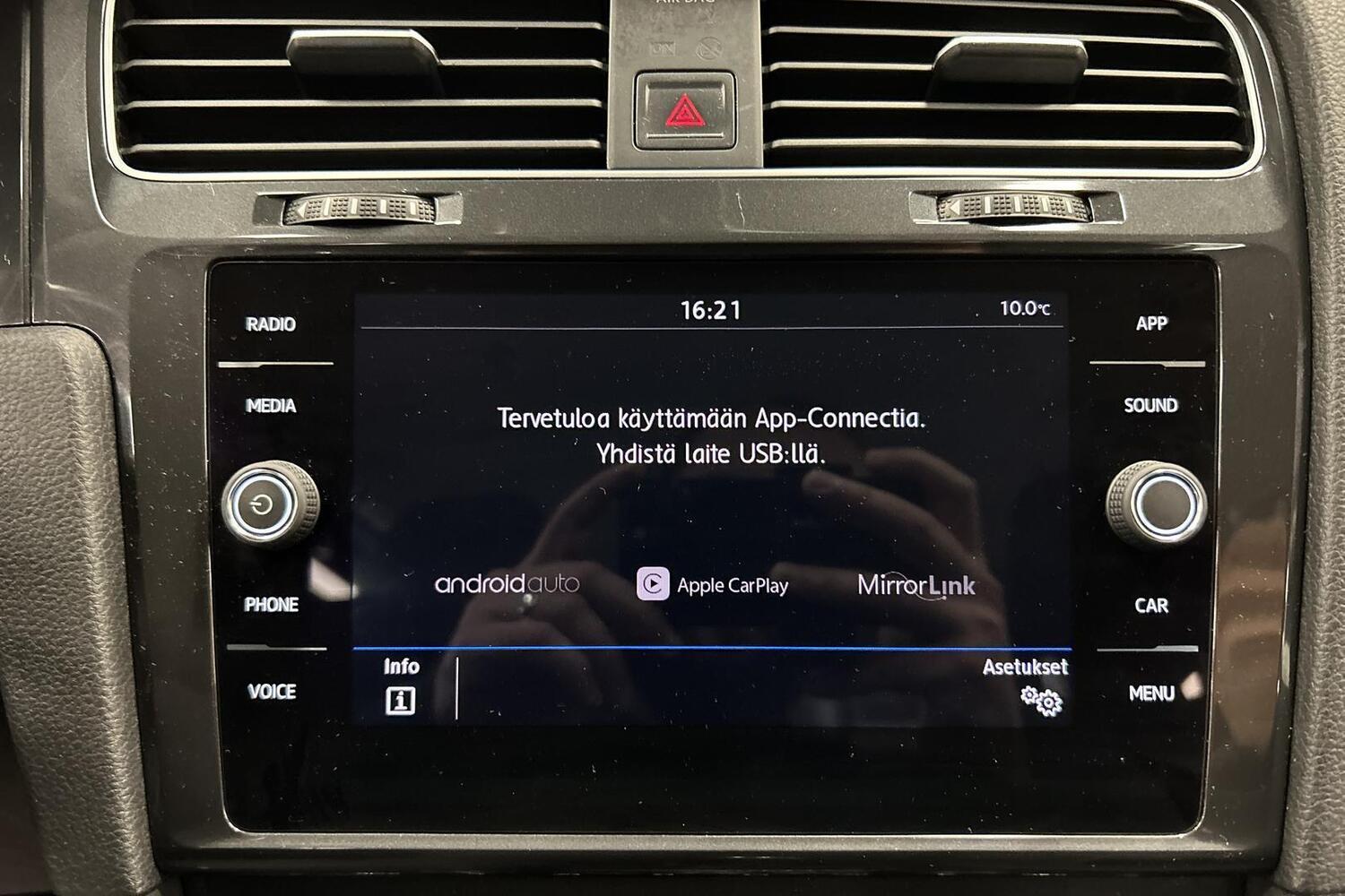 Volkswagen Golf vaihtoauto
