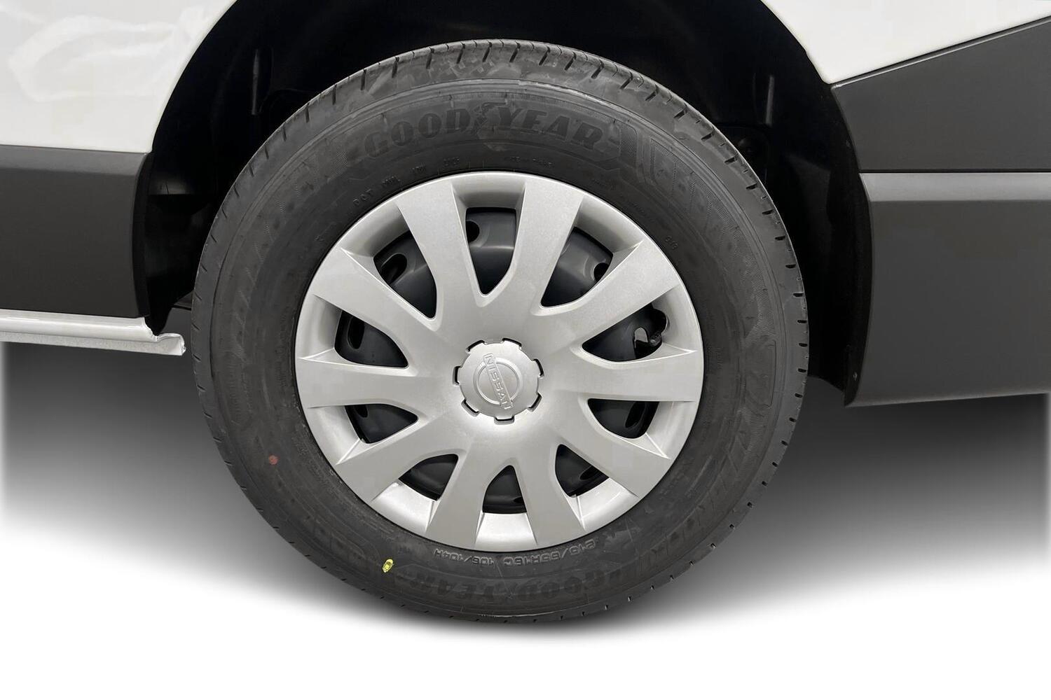 Nissan Primastar vaihtoauto