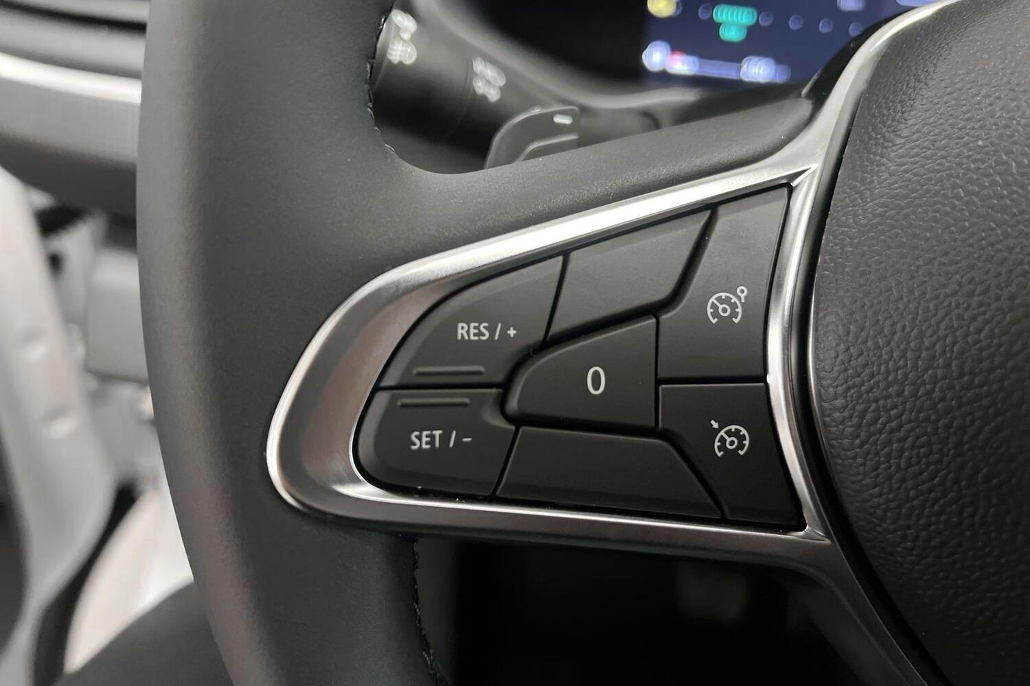 Nissan Primastar vaihtoauto