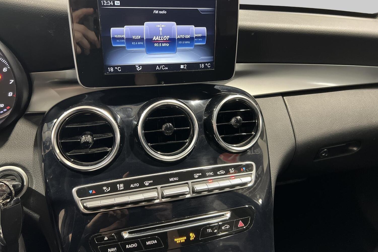 Mercedes-Benz C vaihtoauto
