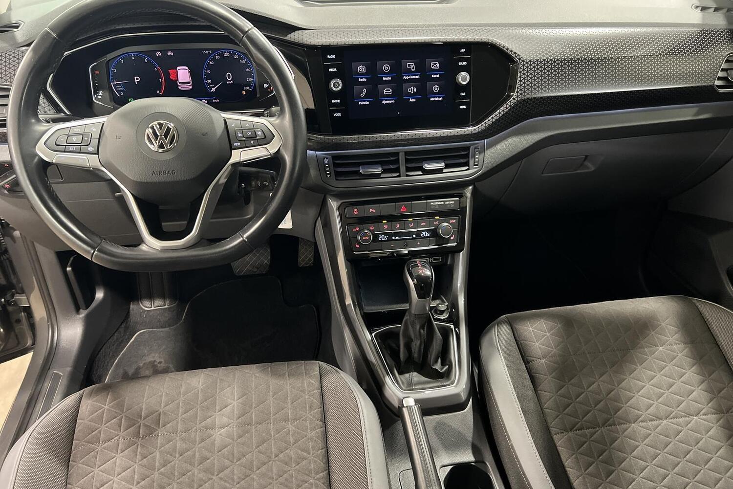 Volkswagen T-Cross vaihtoauto