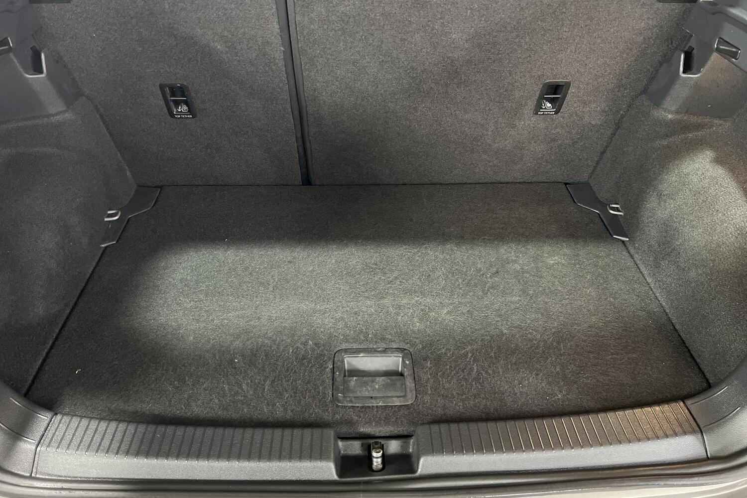Volkswagen T-Cross vaihtoauto