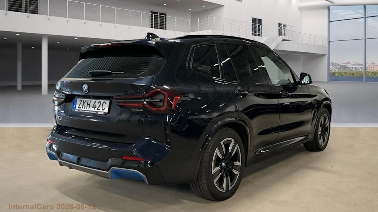 BMW iX3 vaihtoauto
