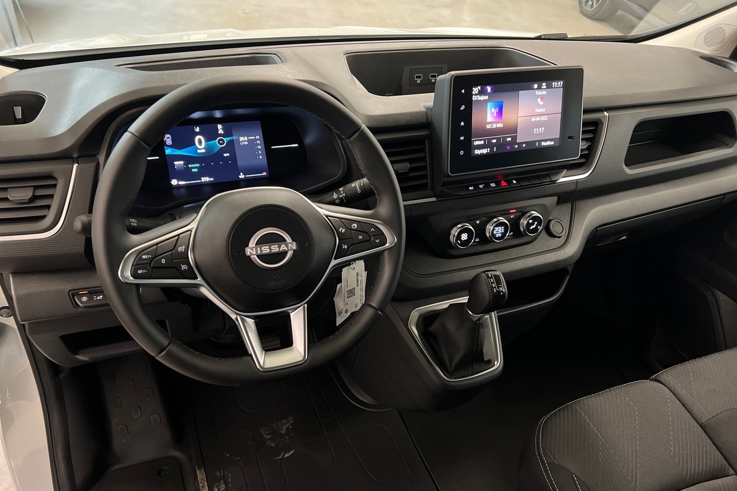 Nissan Primastar vaihtoauto