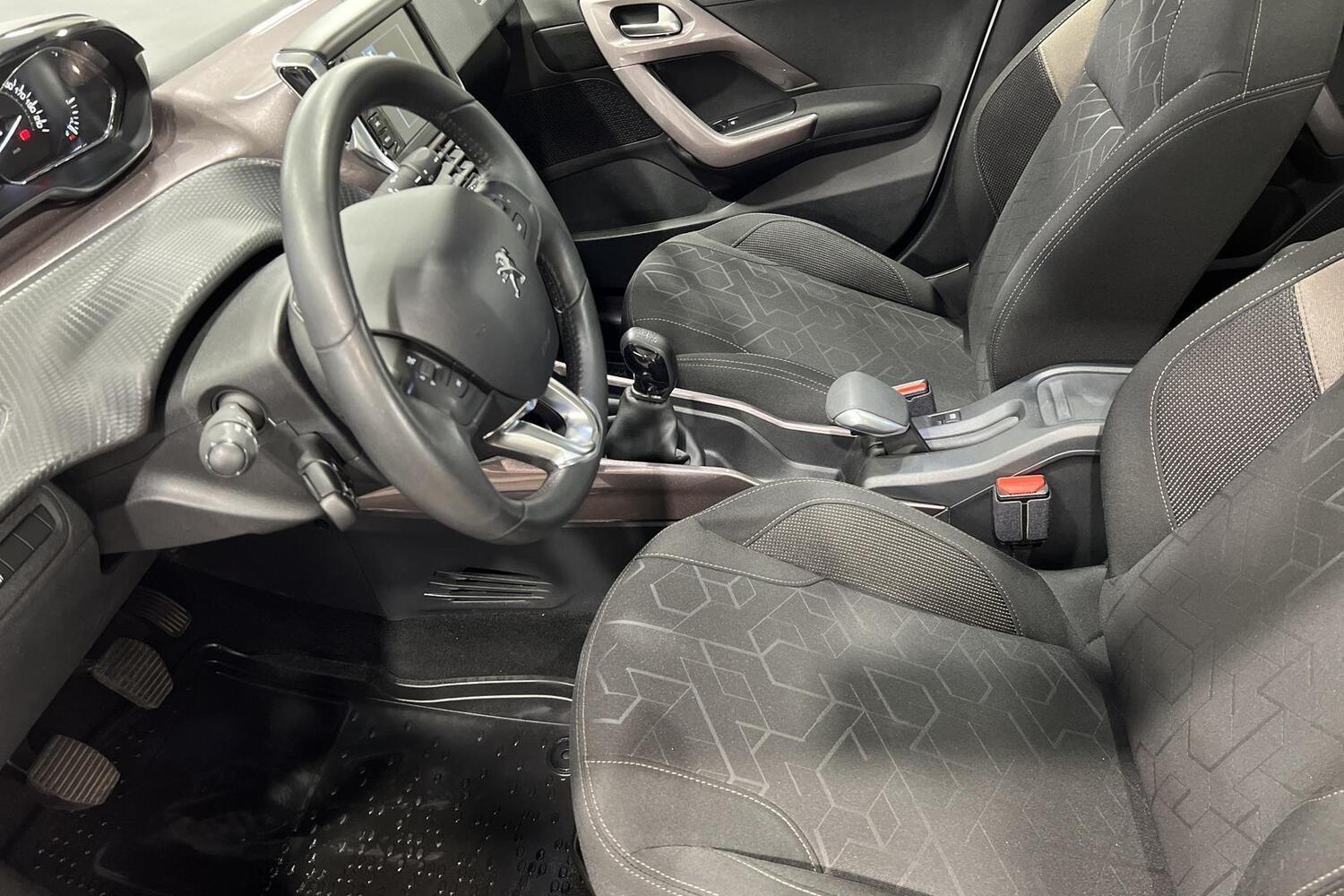 Peugeot 2008 vaihtoauto