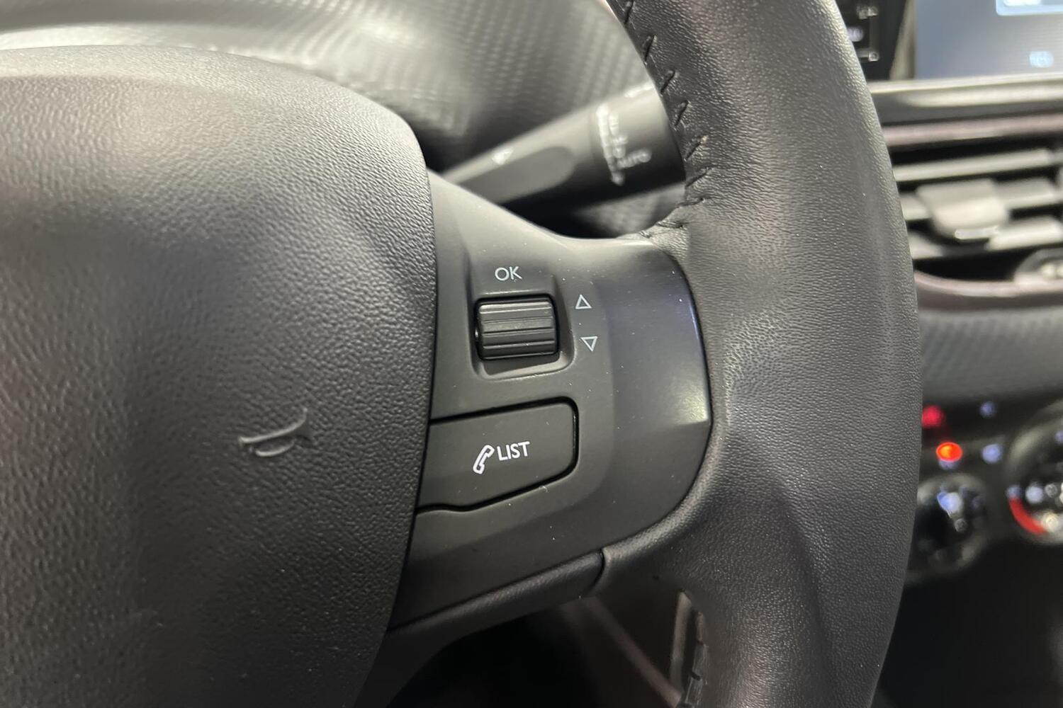 Peugeot 2008 vaihtoauto