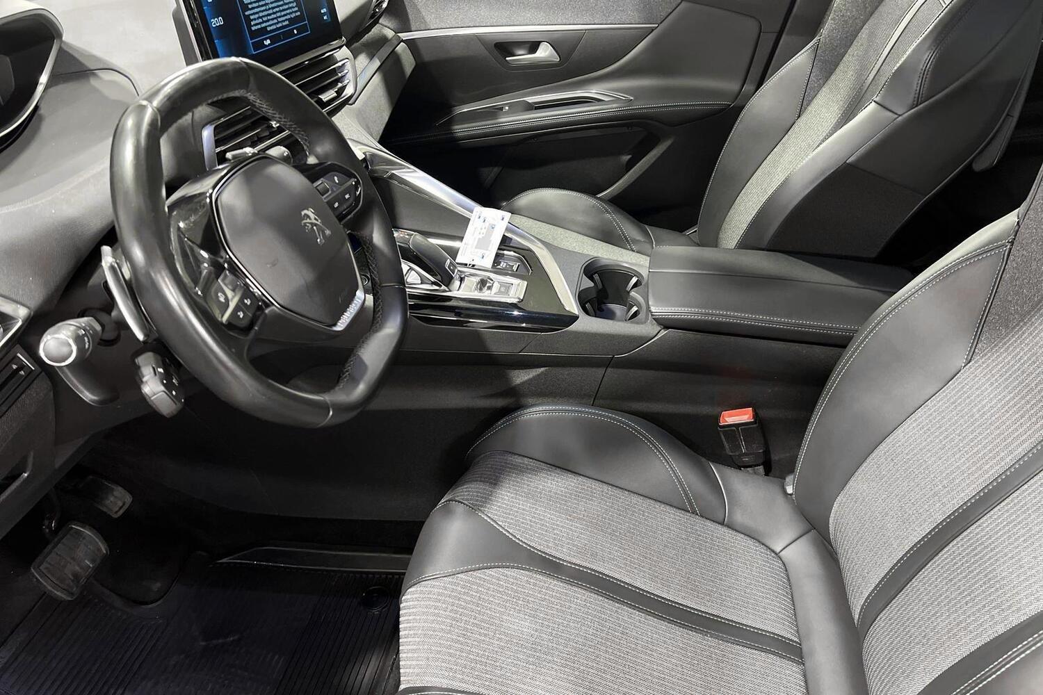 Peugeot 5008 vaihtoauto