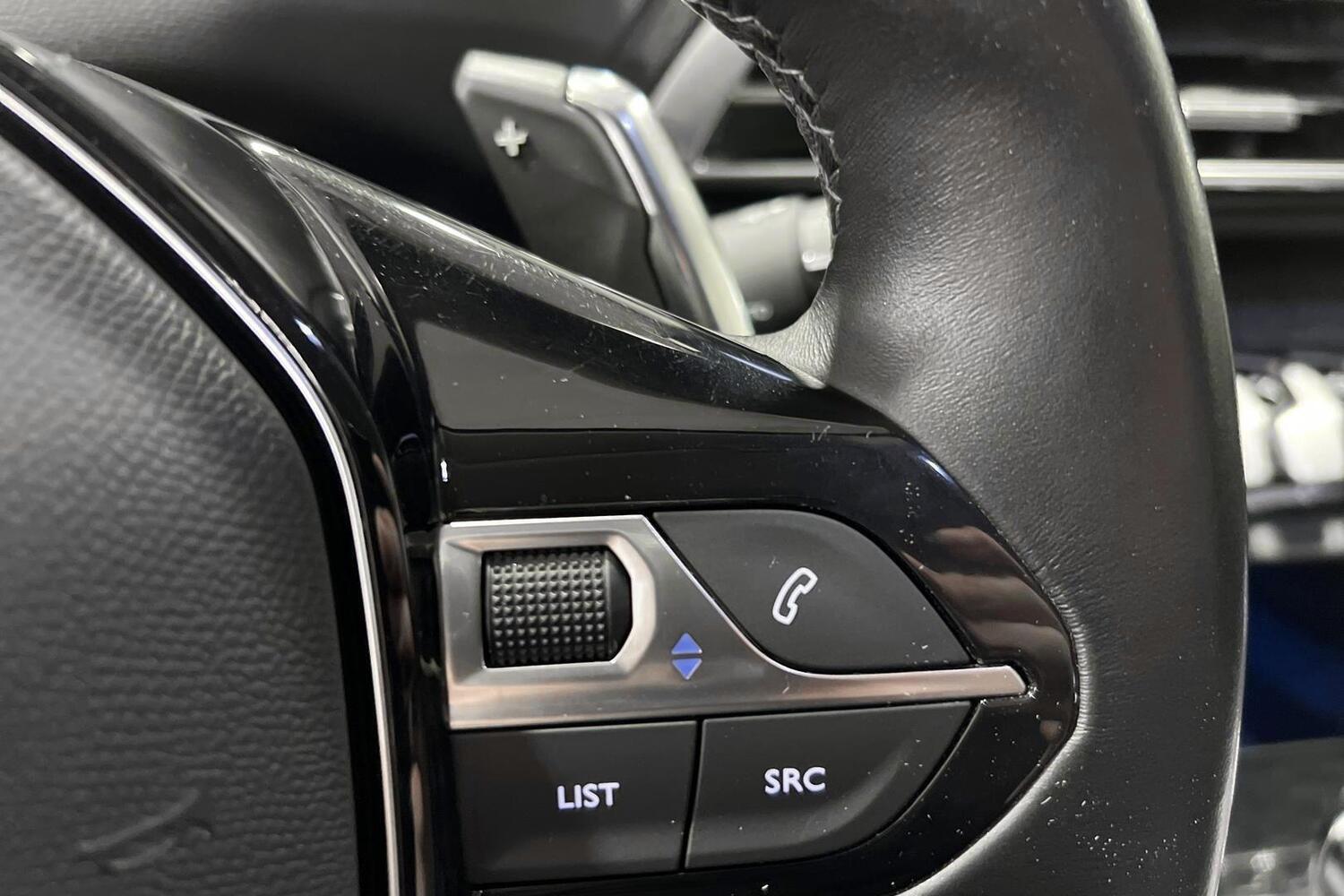 Peugeot 5008 vaihtoauto