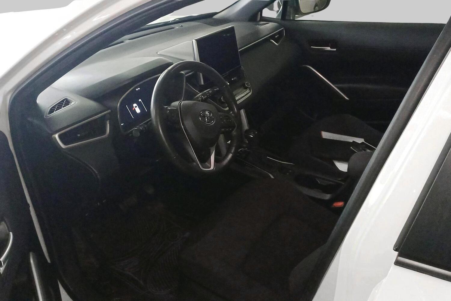 Toyota Corolla Cross vaihtoauto