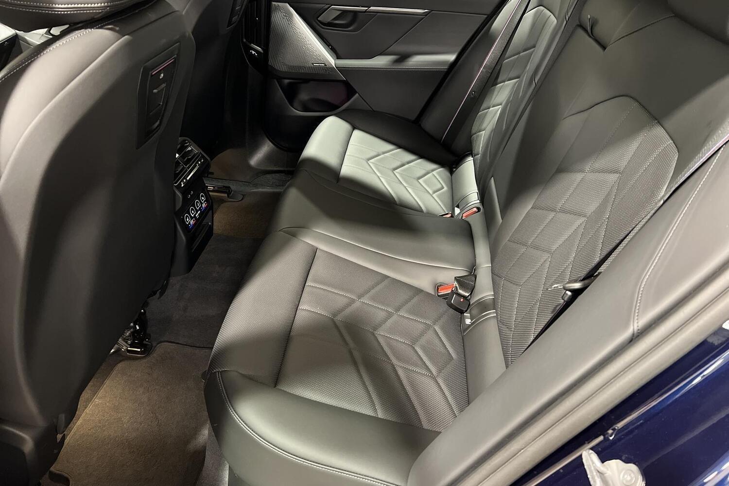 BMW i5 vaihtoauto