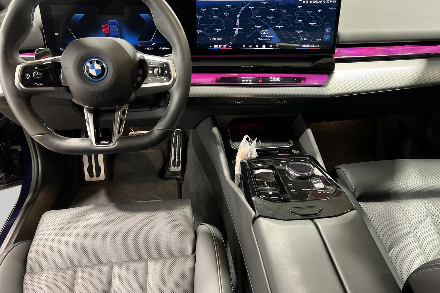 BMW i5 vaihtoauto