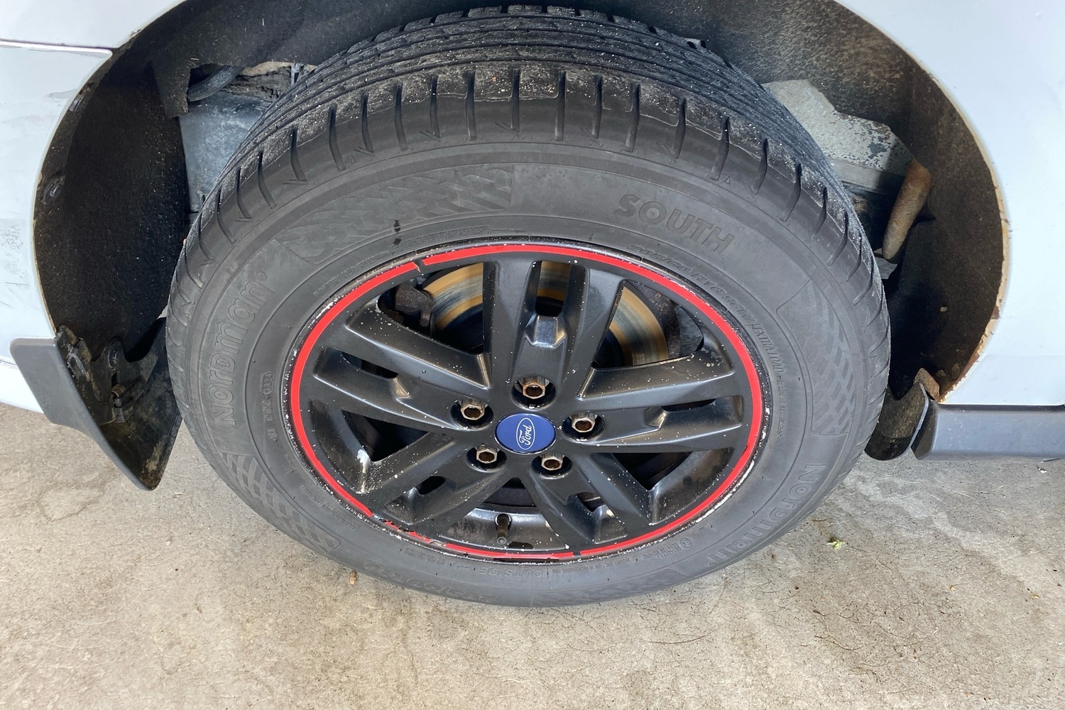 Ford Grand Tourneo Connect vaihtoauto
