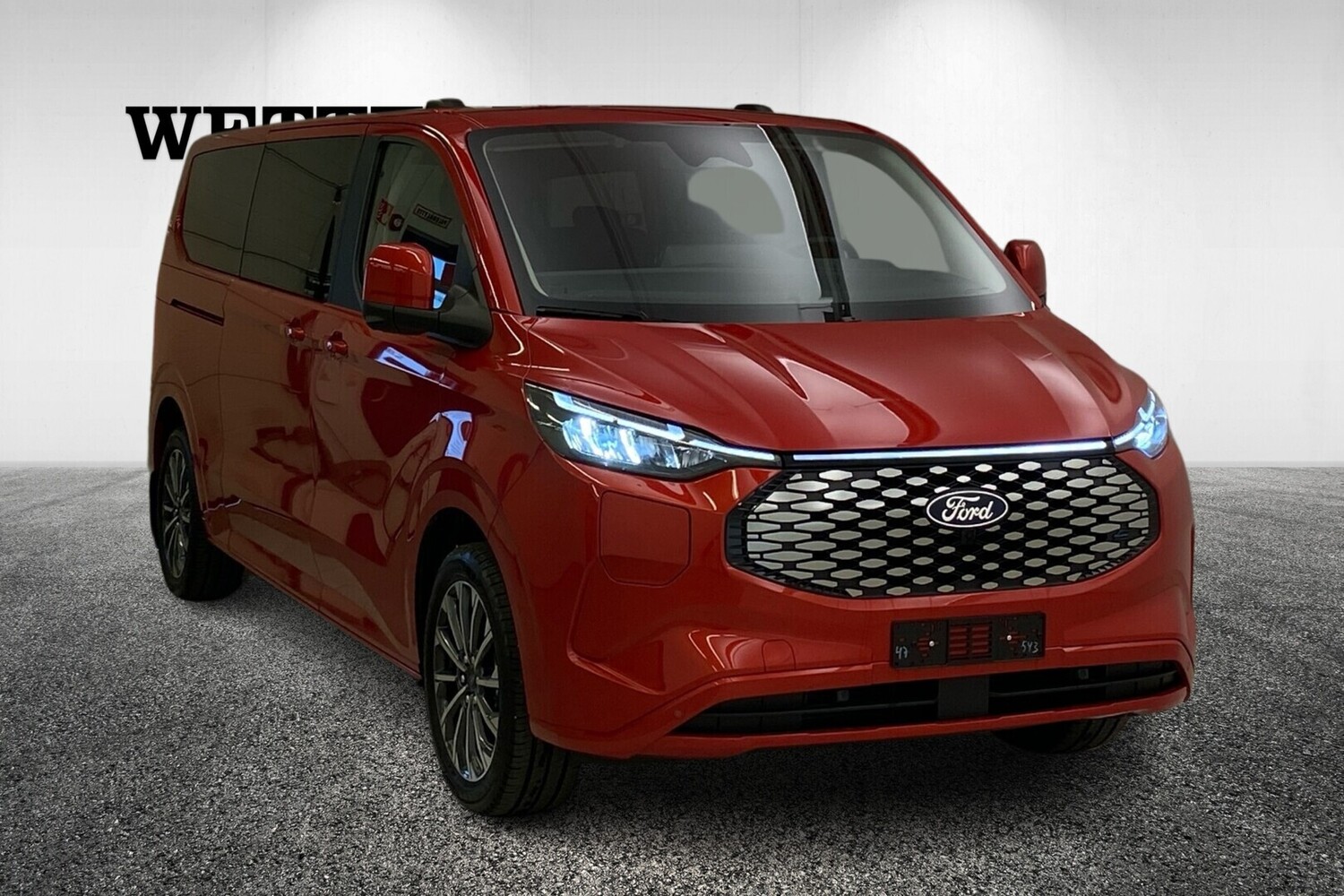 Ford Tourneo Custom vaihtoauto